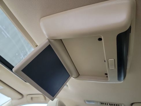 Used 2015 Toyota Highlander Limited image 35