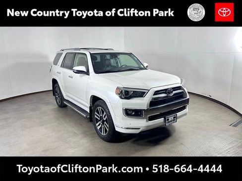 Used 2022 Toyota 4Runner Limited AWD/4WD image 1