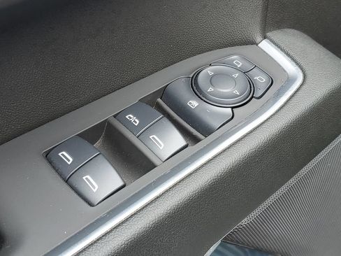 Certified 2025 GMC Sierra 1500 Elevation AWD/4WD image 24