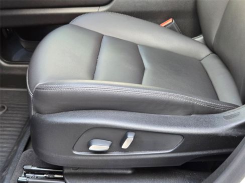 New 2026 Cadillac XT5 Luxury w/ LPO, Floor Liner Package AWD/4WD image 25