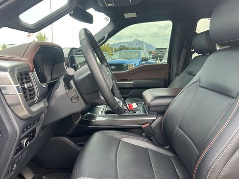 Used 2023 Ford F150 Lariat image 27