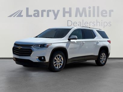Used 2020 Chevrolet Traverse LT