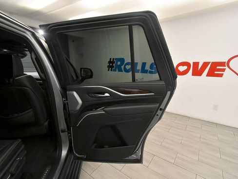 Used 2023 Cadillac Escalade Sport Platinum w/ LPO, ONYX Package AWD/4WD image 26