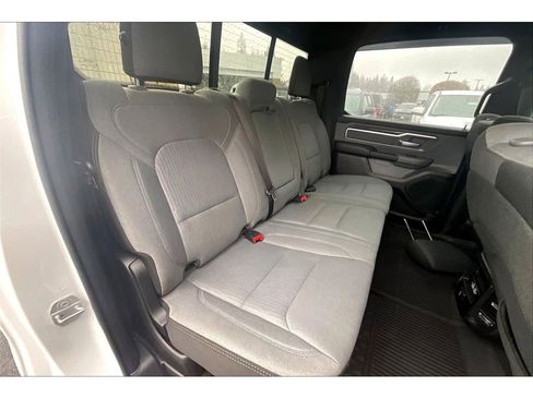 Used 2021 RAM 1500 Big Horn image 27