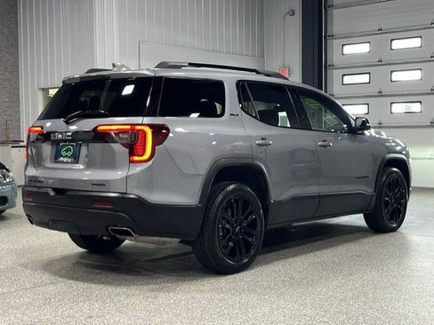 Certified 2023 GMC Acadia SLT w/ Elevation Edition AWD/4WD image 5