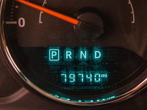 Used 2016 Jeep Wrangler Unlimited Rubicon w/ Connectivity Group image 31