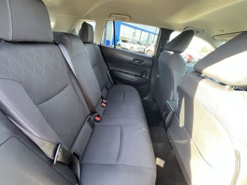 Used 2025 Toyota Corolla Cross LE image 26