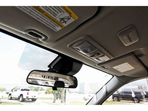 Used 2024 Nissan Frontier SV w/ Technology Package image 22