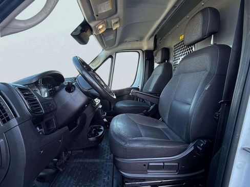 Used 2023 RAM ProMaster 2500 image 15