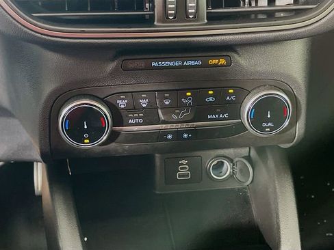 Used 2025 Ford Escape Active FWD image 16