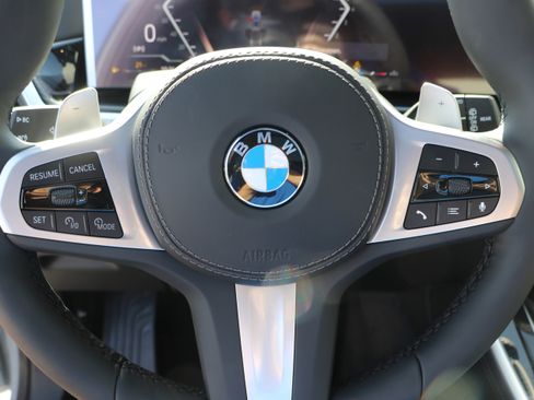 Certified 2026 BMW X5 xDrive40i w/ M Sport Package AWD/4WD image 17