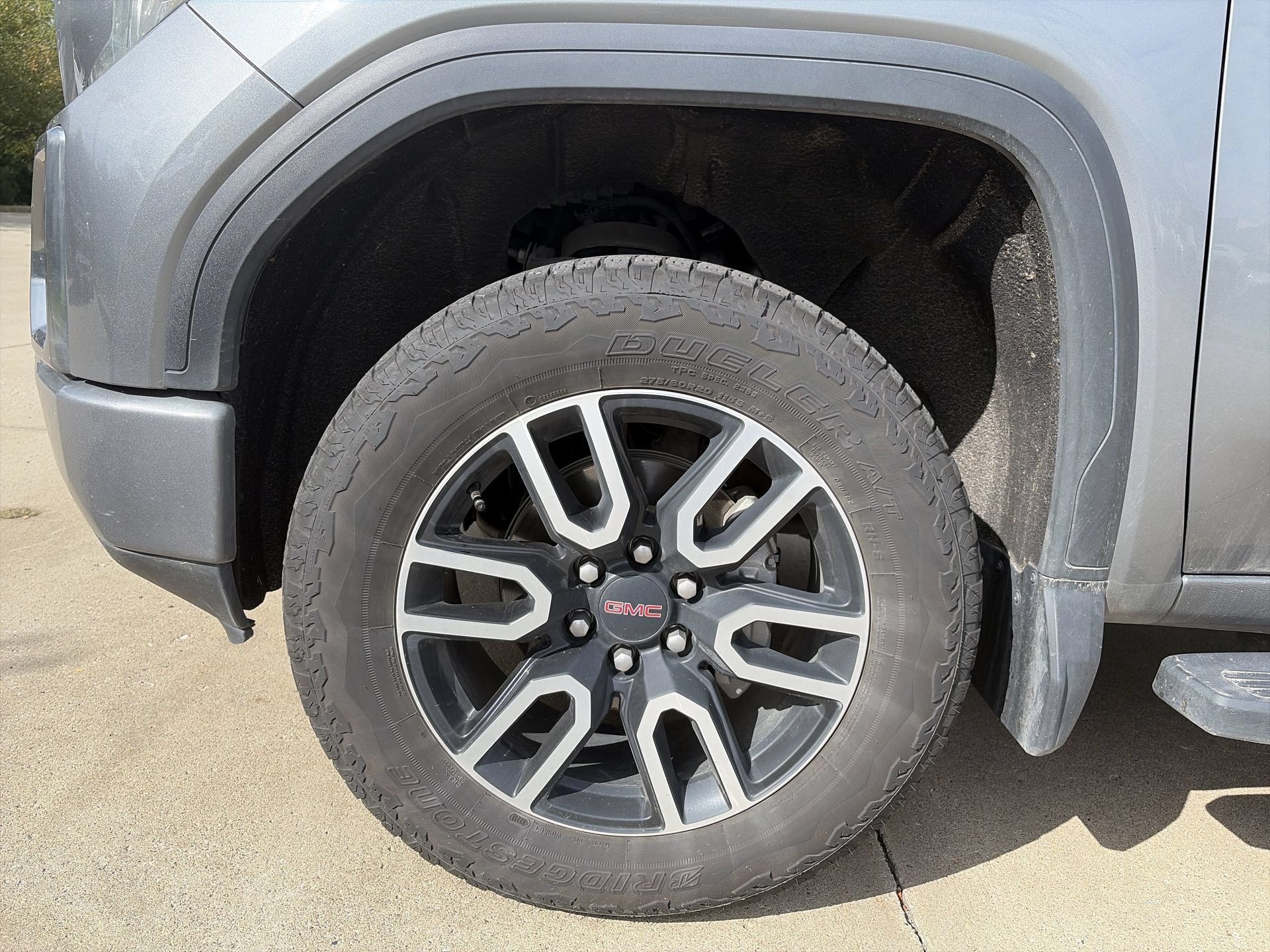 Used 2020 GMC Sierra 1500 AT4 w/ Off-Road Performance Package AWD/4WD image 34