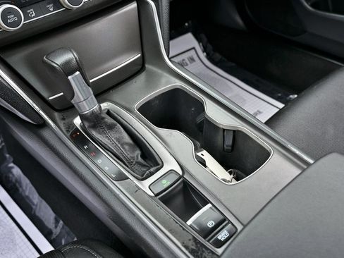 Used 2020 Honda Accord LX image 25