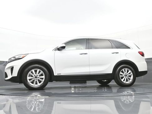 Used 2020 Kia Sorento LX w/ LX I4 Convenience Package AWD/4WD image 42
