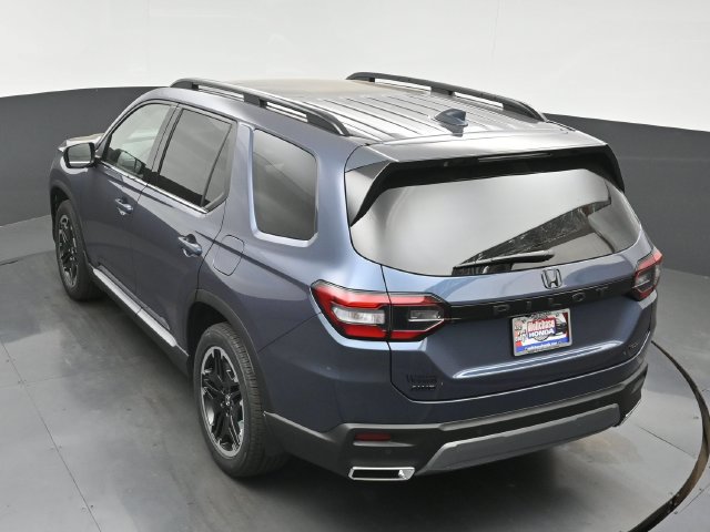 New 2026 Honda Pilot Touring image 32