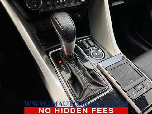 Used 2019 Mitsubishi Eclipse Cross SEL image 32