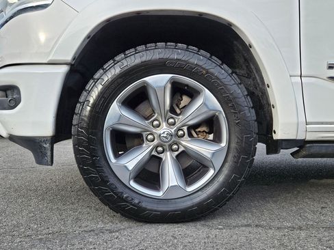 Used 2019 RAM 1500 Limited AWD/4WD image 13