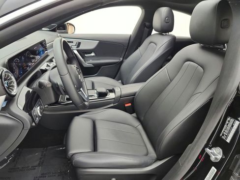 Used 2023 Mercedes-Benz CLA 250 image 15