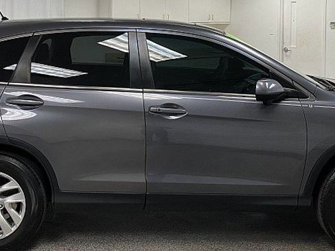 Used 2016 Honda CR-V EX image 4