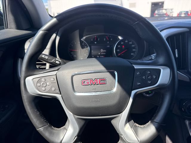Used 2024 GMC Terrain SLT AWD/4WD image 17