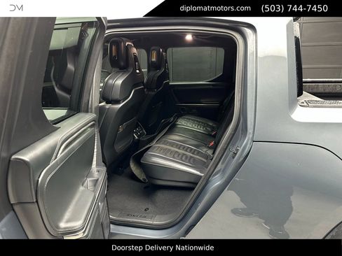 Used 2023 Rivian R1T Adventure image 17