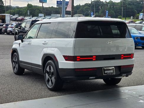 New 2026 Hyundai Santa Fe SE image 2