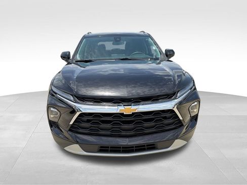 Certified 2024 Chevrolet Blazer LT w/ Convenience Package FWD image 12
