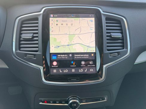 Certified 2025 Volvo XC90 B5 Core AWD/4WD image 17