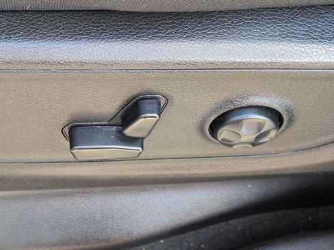 Used 2019 RAM 1500 Big Horn AWD/4WD image 20