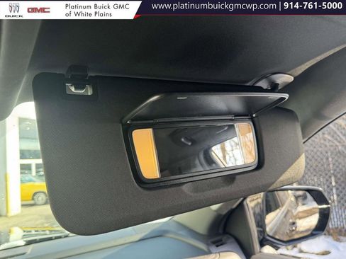 Used 2025 Chevrolet Tahoe LT image 30