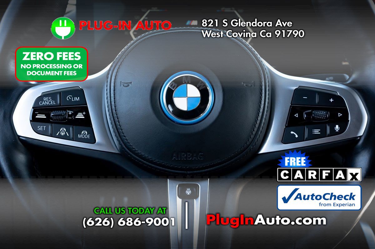 Used 2022 BMW i4 eDrive40 w/ M Sport Package RWD image 19