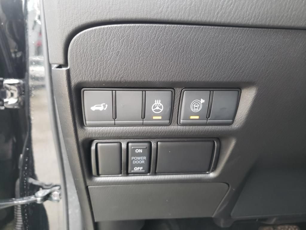 Used 2024 Nissan Armada Platinum w/ Captain's Chairs Package AWD/4WD image 30