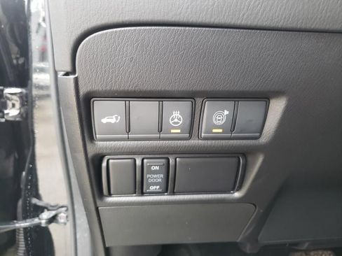 Used 2024 Nissan Armada Platinum w/ Captain's Chairs Package AWD/4WD image 30