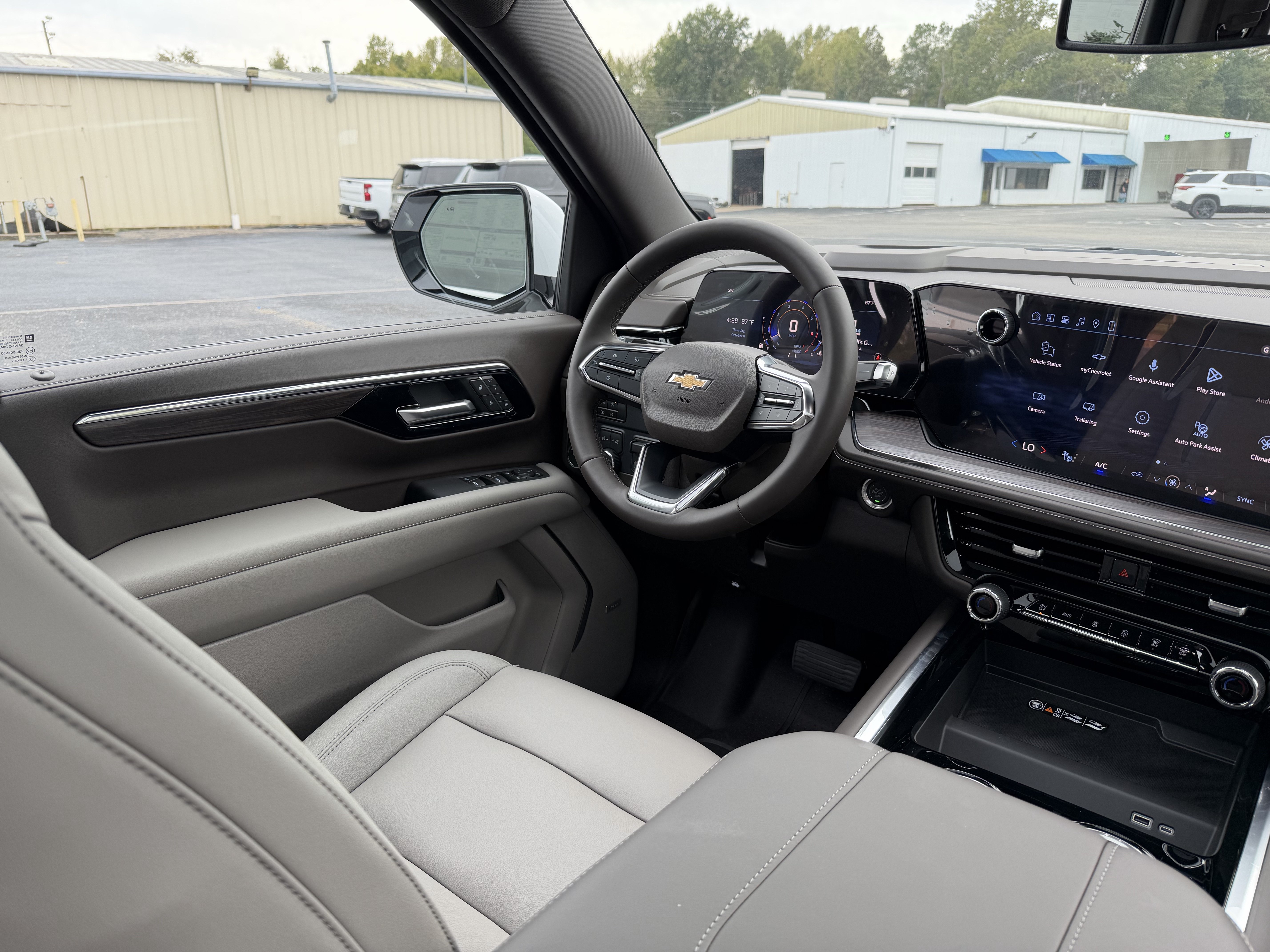 New 2027 Chevrolet Tahoe LT w/ Comfort Package RWD image 39