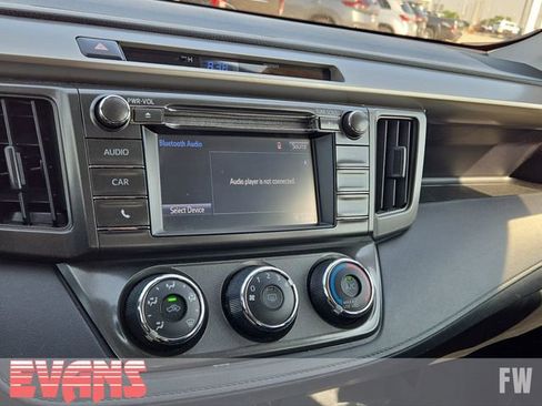 Used 2015 Toyota RAV4 LE FWD image 6