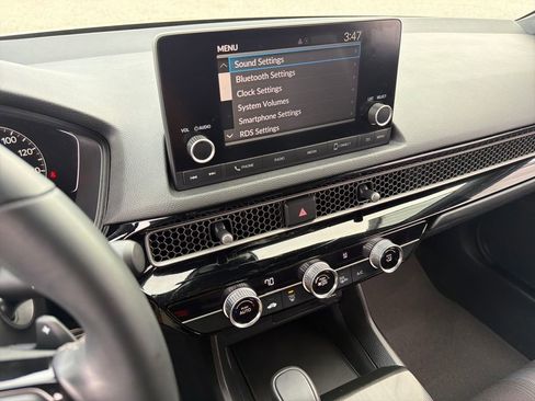 Used 2025 Honda Civic Sport image 23