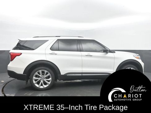 Used 2023 Ford Explorer Platinum w/ Technology Package AWD/4WD image 6