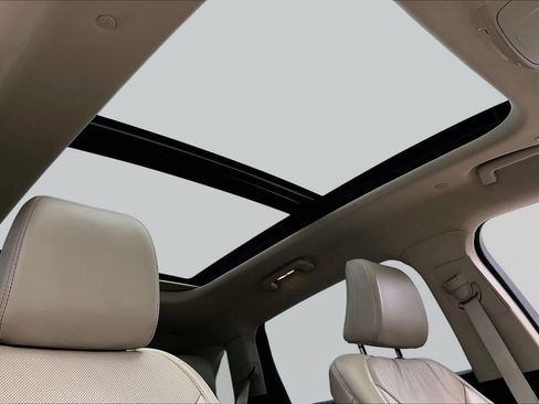 Used 2023 Lincoln Nautilus Reserve AWD/4WD image 19