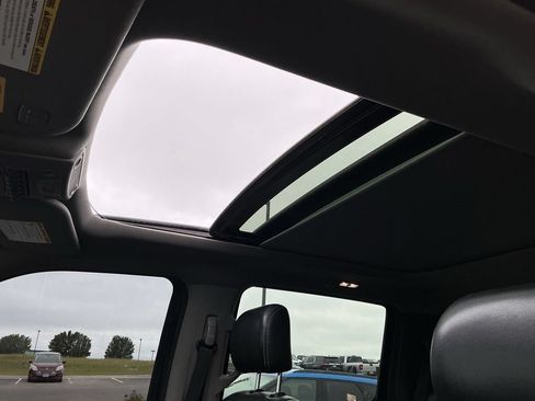 Used 2020 Ford F250 Lariat w/ Lariat Ultimate Package AWD/4WD image 6