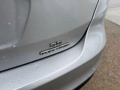 Used 2016 Ford Focus SE image 16