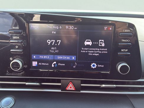 Used 2022 Hyundai Elantra SEL w/ Convenience + Premium Package FWD image 30