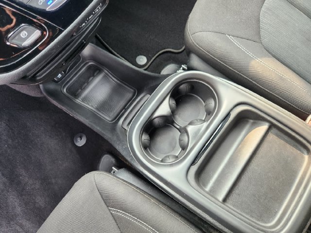 Used 2023 Chrysler Pacifica Touring w/ S Appearance Package FWD image 22