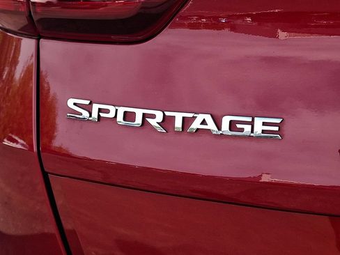 Certified 2022 Kia Sportage LX AWD/4WD image 30