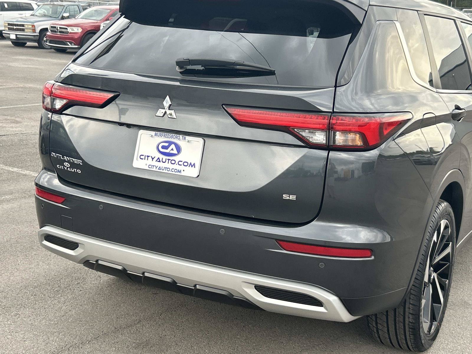 Used 2024 Mitsubishi Outlander SE FWD image 13