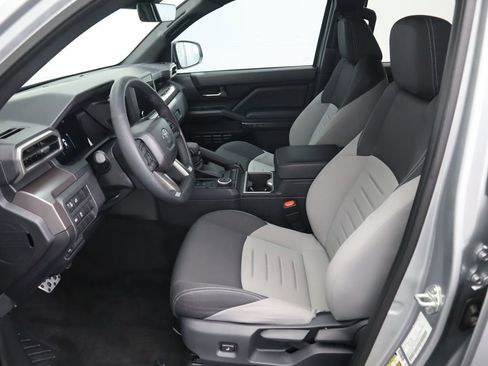 Used 2024 Toyota Tacoma TRD Sport image 19