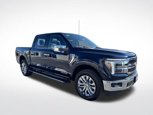 Used 2025 Ford F150 Lariat w/ Equipment Group 502A High AWD/4WD image 8