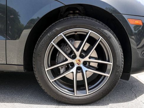Used 2022 Porsche Macan AWD/4WD image 33