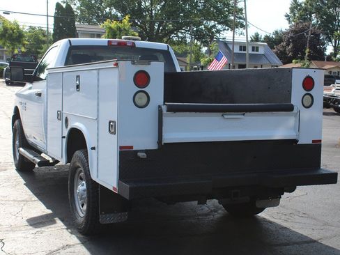 Used 2015 RAM 2500 Tradesman AWD/4WD image 4