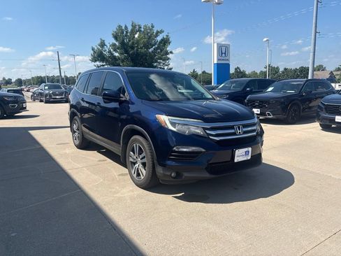 Used 2016 Honda Pilot EX image 3