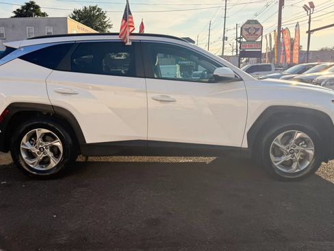 Used 2024 Hyundai Tucson SEL FWD image 11